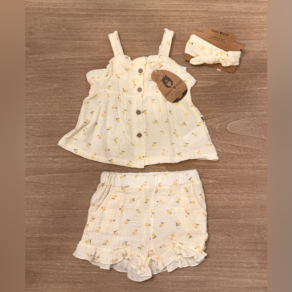 NEW! rabbit + bear organic 3pc shorts/shirt set (muslin lemons) size 18m/yellow